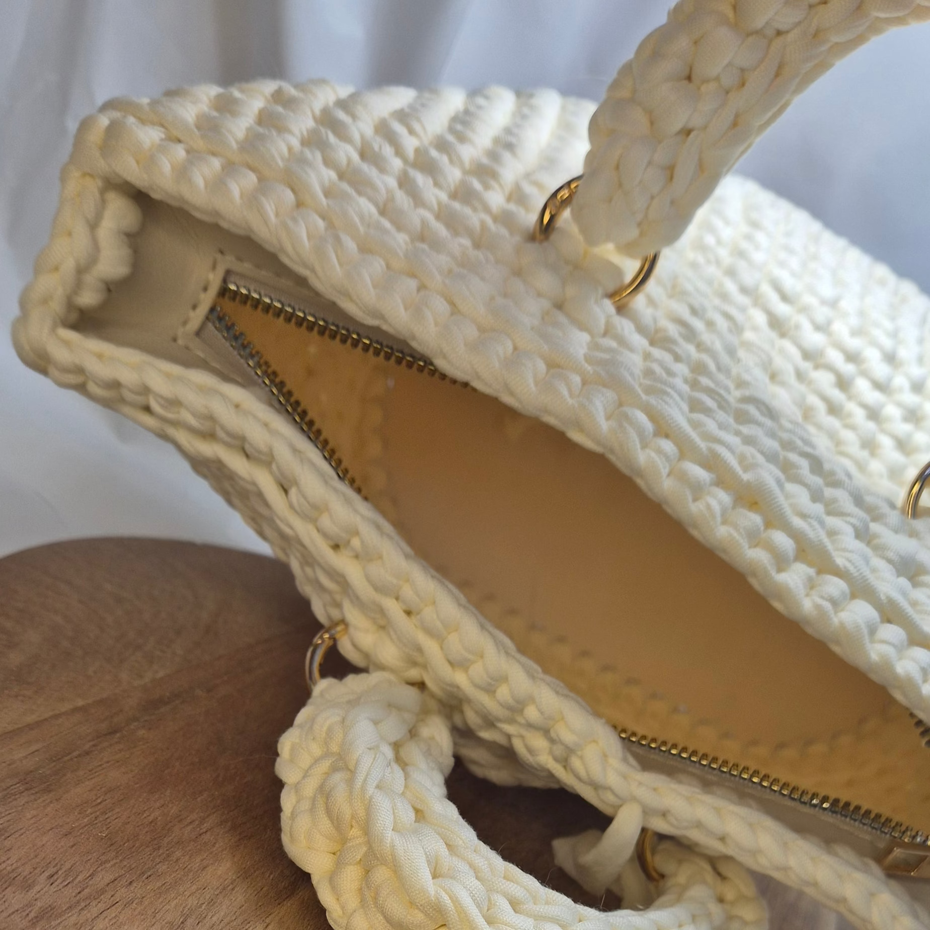 crochet bag THE SWAN