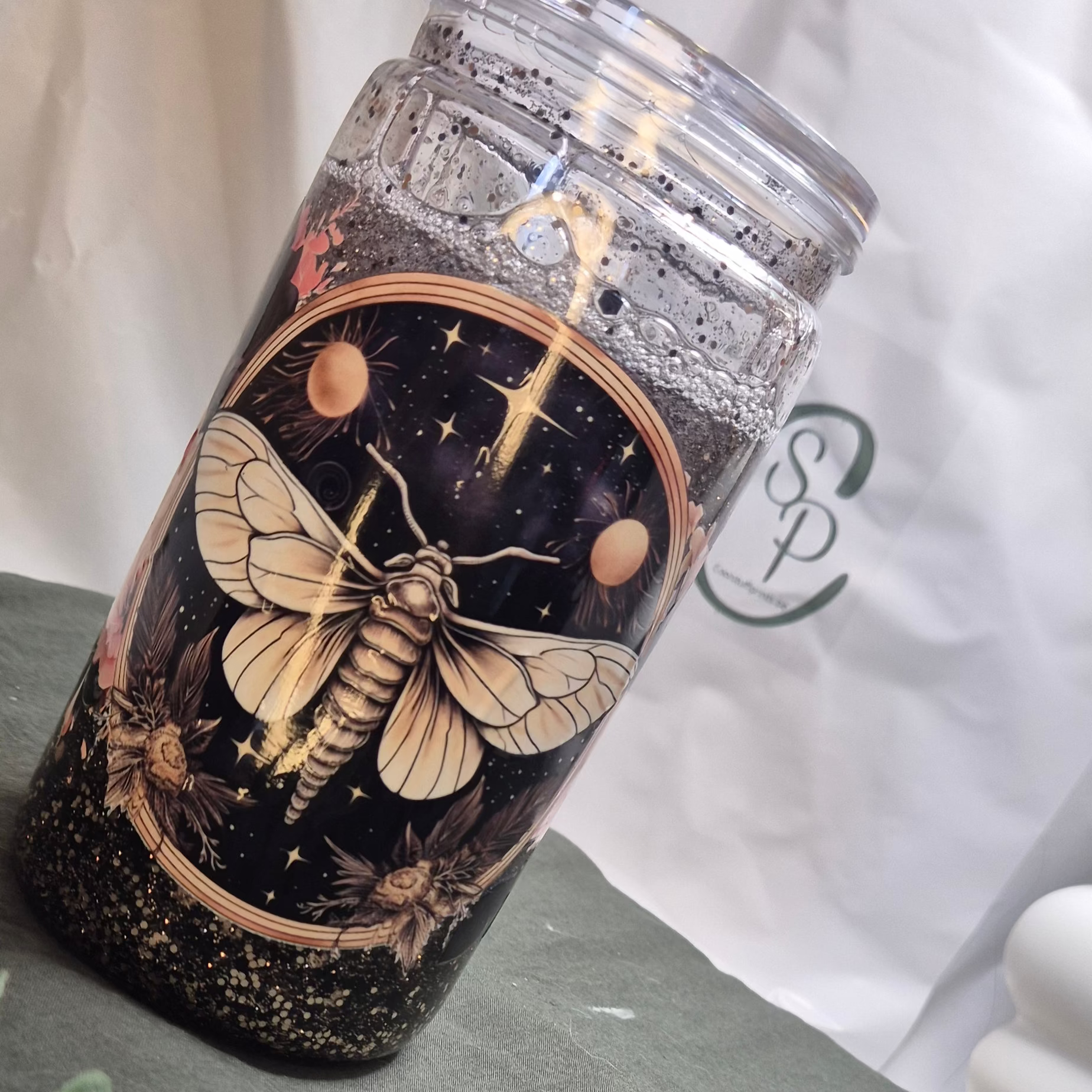 The Dark Romance Glitter Tumbler (400ml)