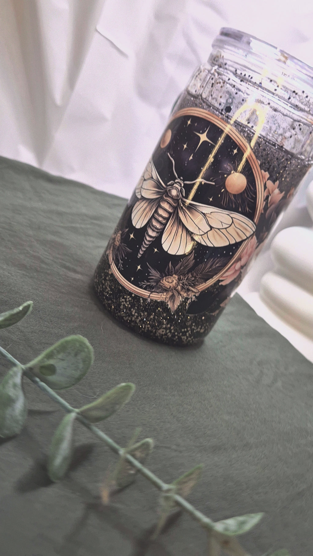 The Dark Romance Glitter Tumbler (400ml)