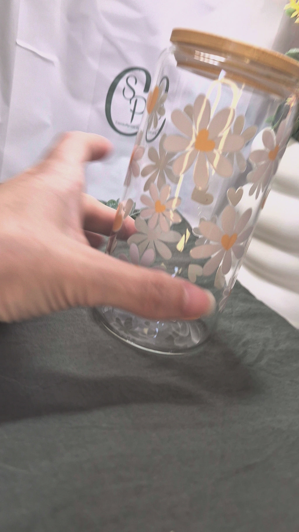 Pastel Daisy Glass Tumbler (400ml)